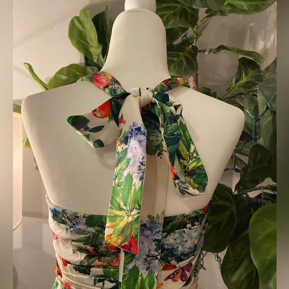 Dolce and Gabbana 🦋 Silk Midi Length Dress Retail: $3360 - Picture 5 of 13